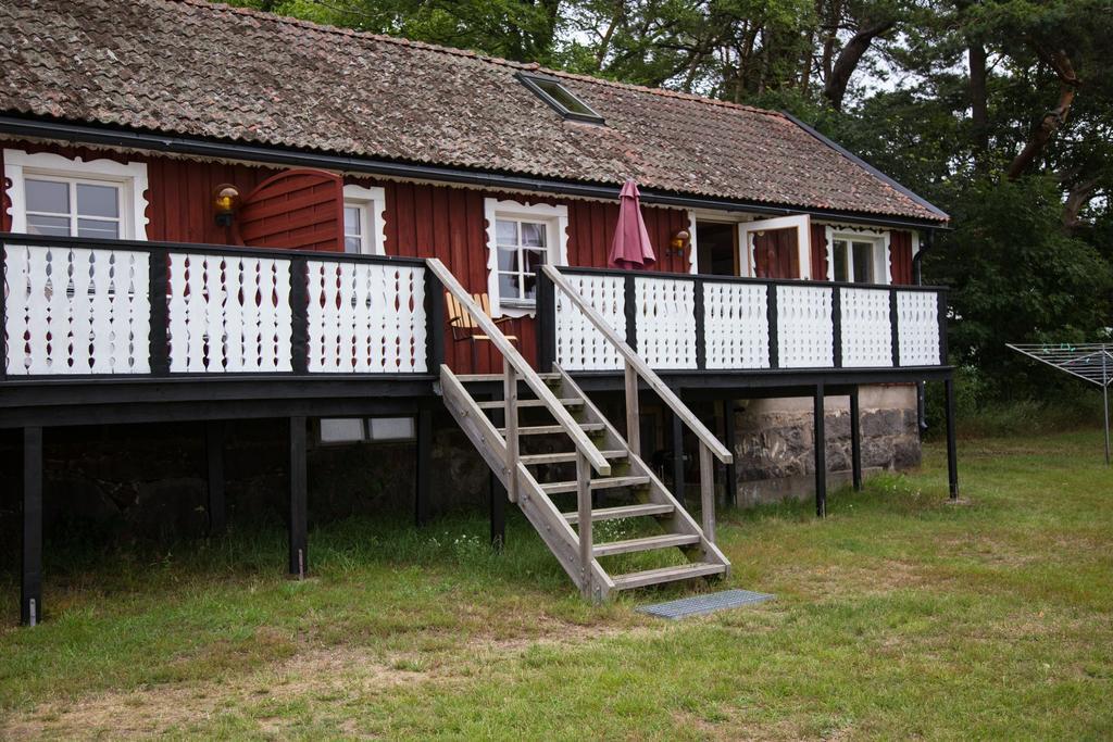 Lantluft Hotel Gullholma Екстериор снимка